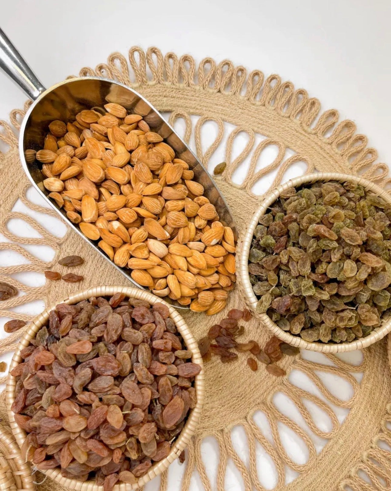 Yemeni Razqi Raisins  زبيب رازقي يمني