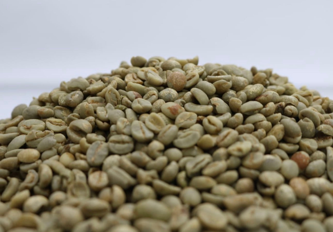 Yemeni specialty coffee from Ben Ismaili ( Green Beans)    بن اسماعيلي حرازي  يمني اخضر