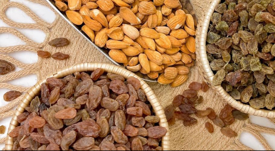 Yemeni Razqi Raisins  زبيب رازقي يمني