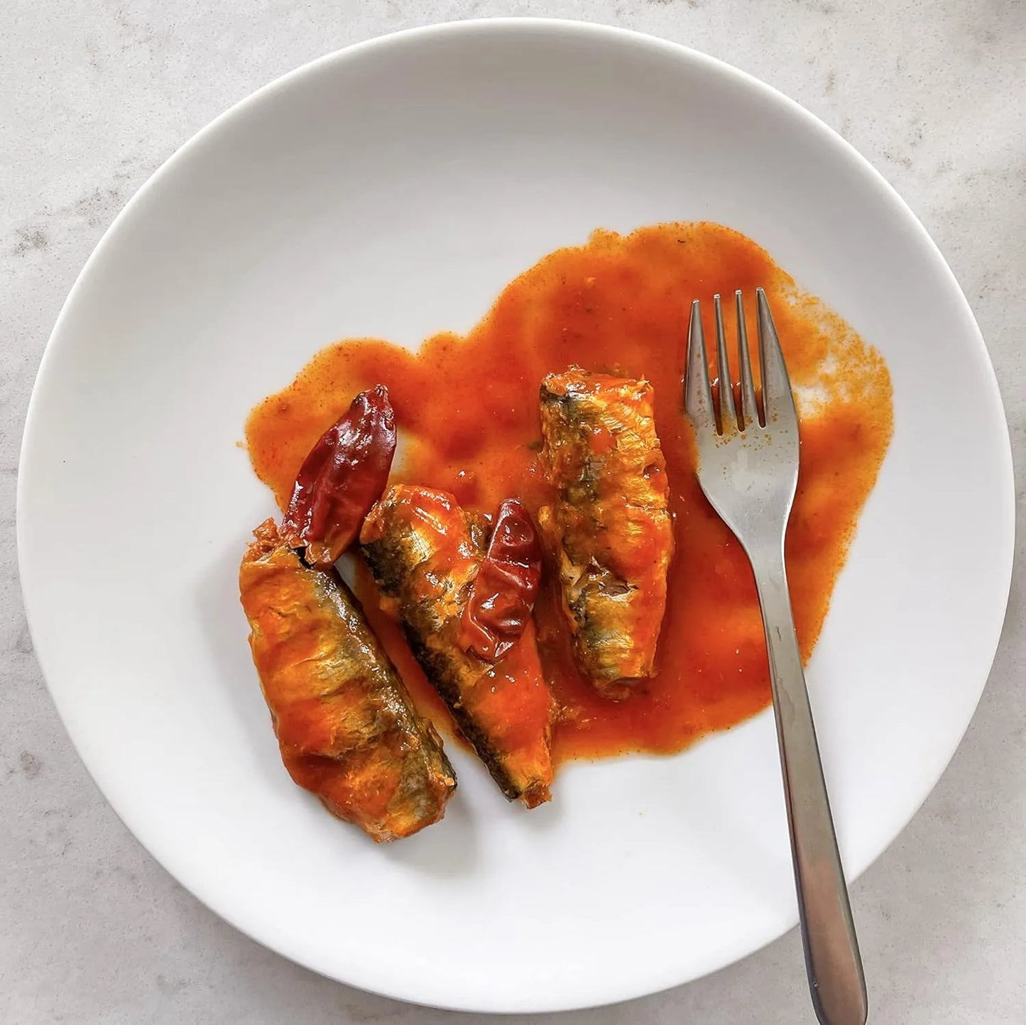 Sultan Moroccan Sardines with Tomato Sauce and Hot Peppers 125g سلطان سردين مغربي