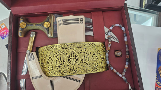 جنبية يمني شغل يد عزيري